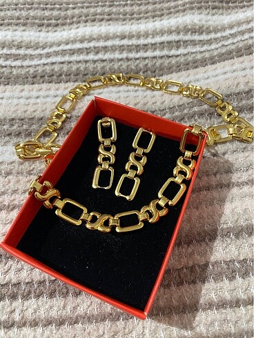 Vintage Gold Kolye Küpe Set