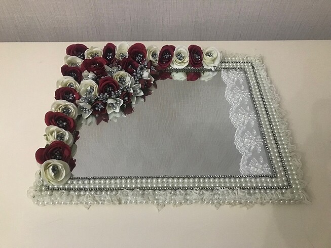  Beden Nişan tepsisi