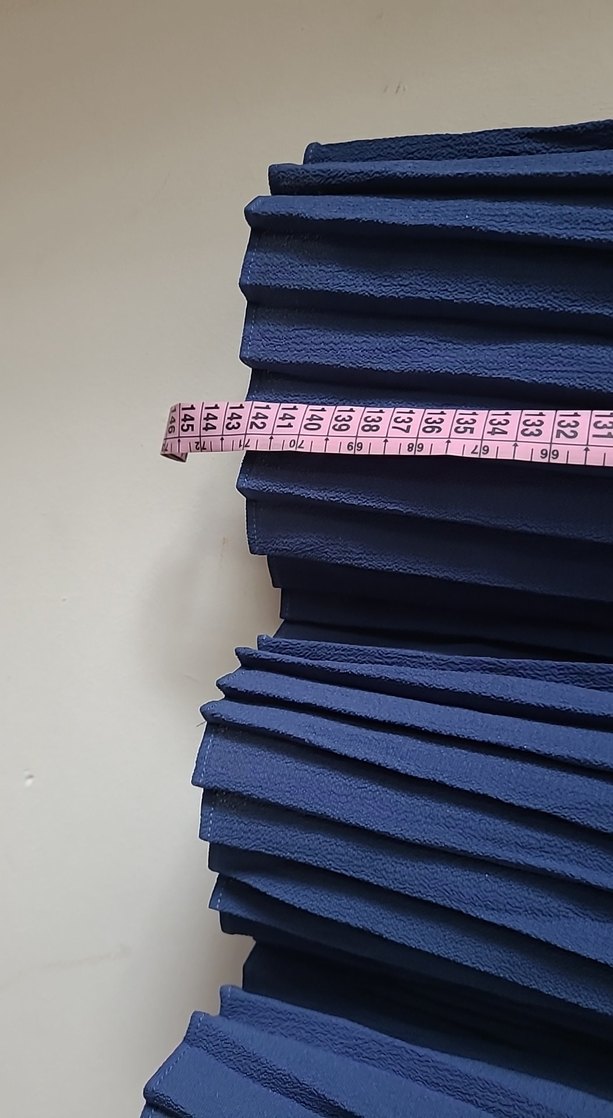 Nakışlı Pilili Lacivert Uzun Elbise - Görsel 4