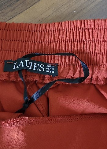 Kadın Kırmızı Rahat Kesim Uzun Kumaş Pantolon - Görsel 5