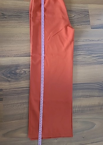 Kadın Kırmızı Rahat Kesim Uzun Kumaş Pantolon - Görsel 2