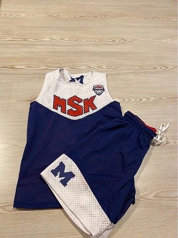 Mavişehir spor kulübü basketbol forması