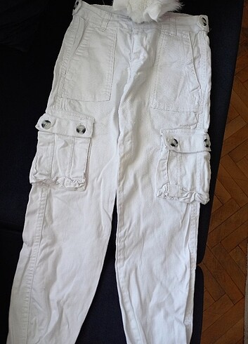 beyaz pantalon