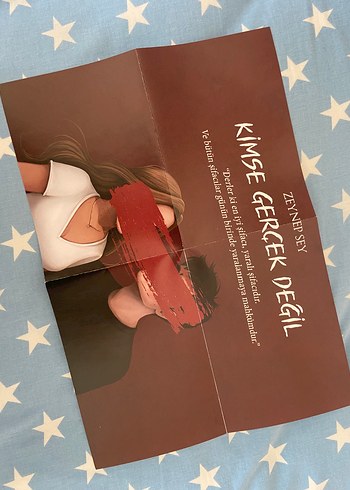 Zeynep Sey ve N.G. Kabal KİMSE GERÇEK DEĞİL, SAKLAMBAÇ