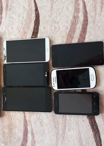 parça için bozuk telefonlar