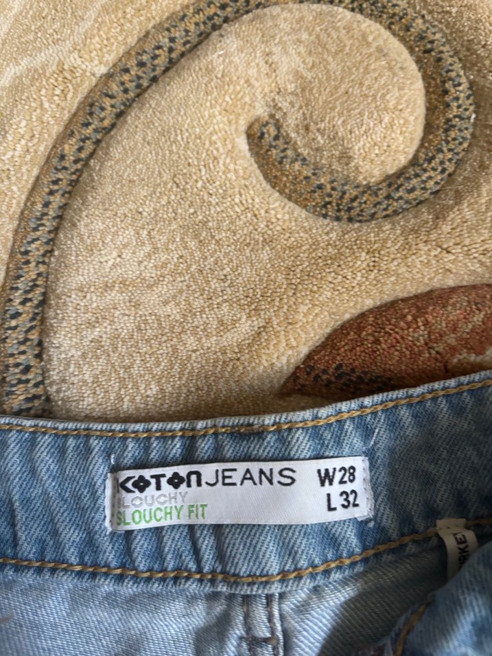 Koton yırtık mom jeans - Görsel 3