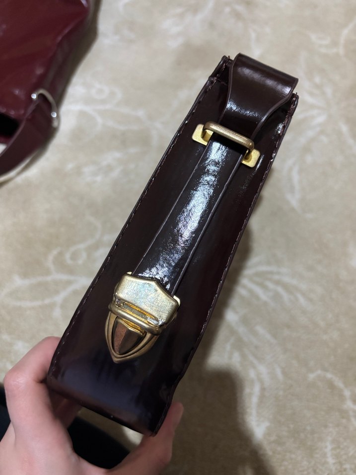 Parlak Kahverengi Çanta - Görsel 2