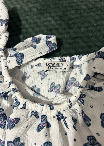 Kelebek Desenli Fırfırlı Kız Elbisesi - Görsel 3