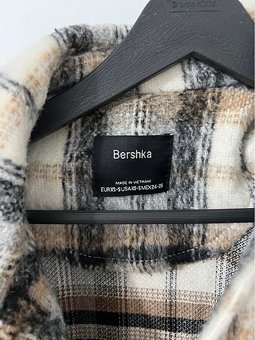 Bershka Kaşe gömlek ceket