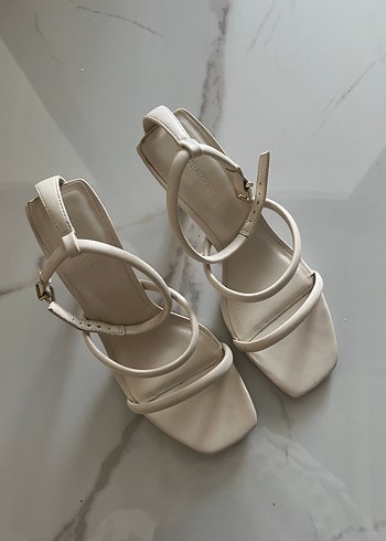 38 Beden Bej Minimalist Stiletto Topuklu Kadın Sandalet