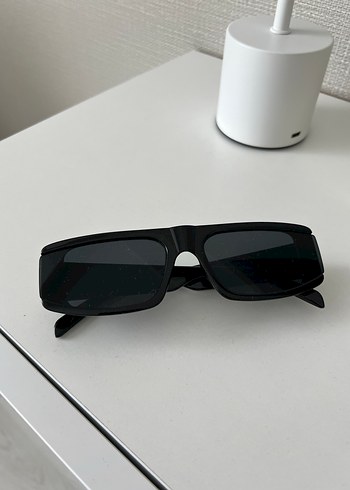 Diğer Siyah Minimalist Goth Güneş Gözlüğü