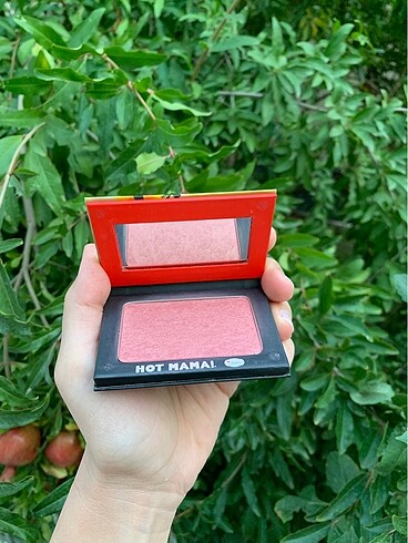 Beden Renk The balm hot mama allık