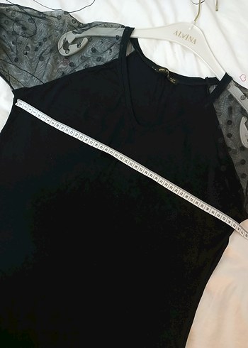 tül Detaylı Siyah Kısa Kollu Bluz - Görsel 3