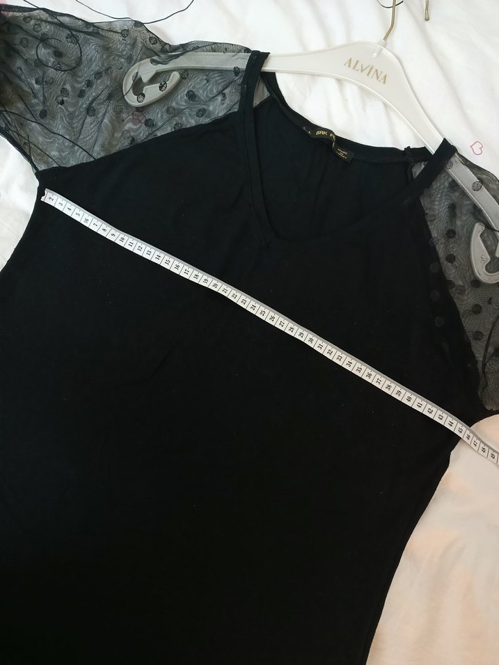 tül Detaylı Siyah Kısa Kollu Bluz - Görsel 3