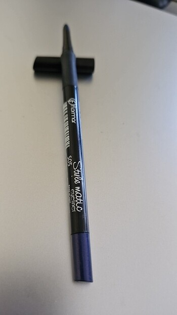 Beden FLORMAR ASANSÖRLÜ EYELINER S05