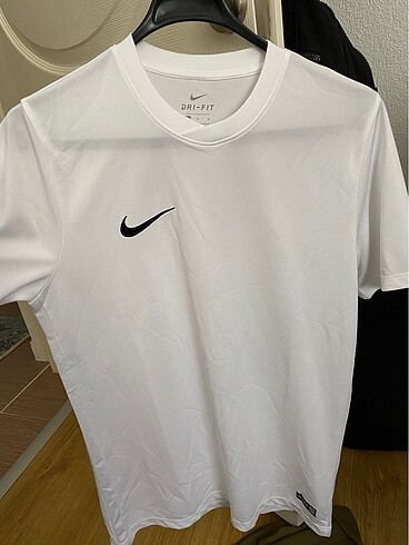 Orjinal nike tişört