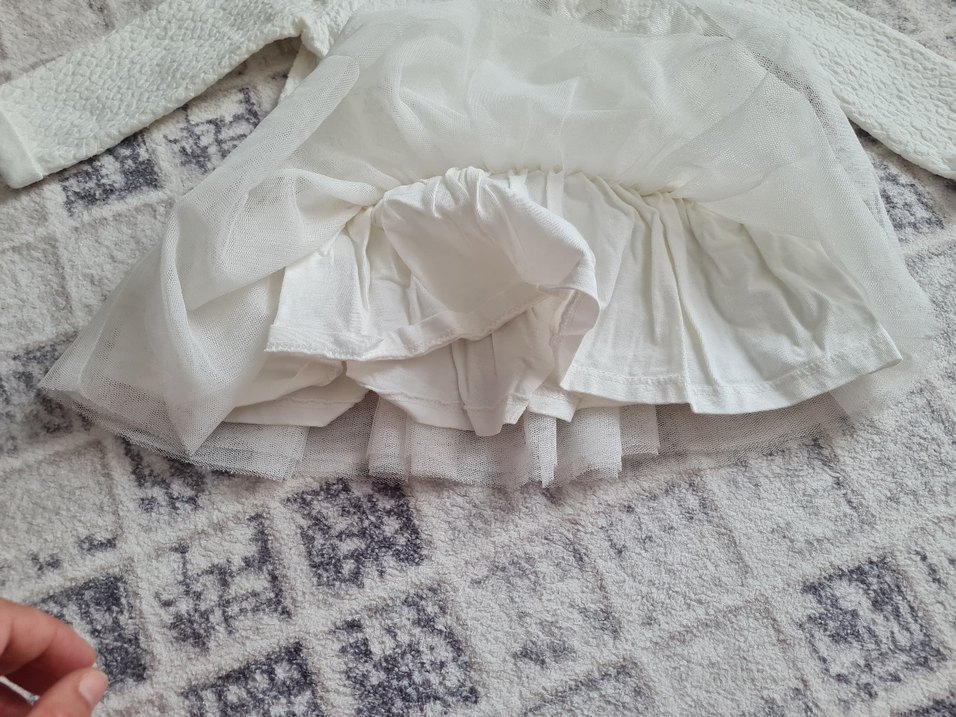 Kız Çocuk Beyaz Fırfırlı Uzun Kollu Elbise - Görsel 5