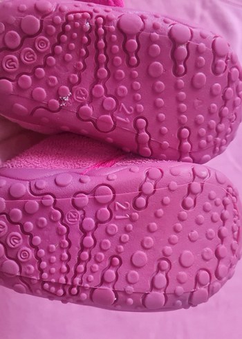 Kız Çocuk Pembe Nakışlı Sıcak Terlik - Görsel 3