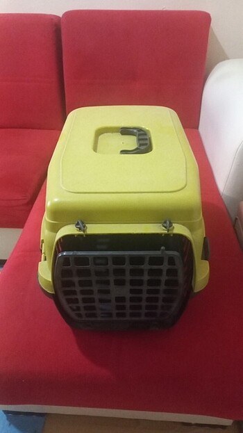 Kedi taşıma çantası
