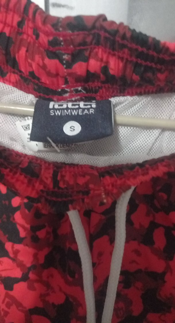 Renkli Tie-Dye Desenli Erkek Mini Şort - Görsel 3