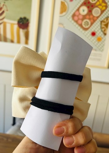 Bej Fiyonk Detaylı Çocuk Toka - Görsel 3