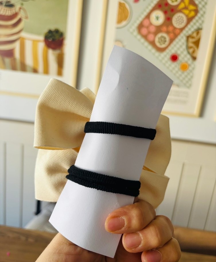 Bej Fiyonk Detaylı Çocuk Toka - Görsel 3