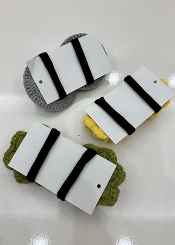 Çiçek Desenli Örgü Çocuk Toka Seti - Görsel 4