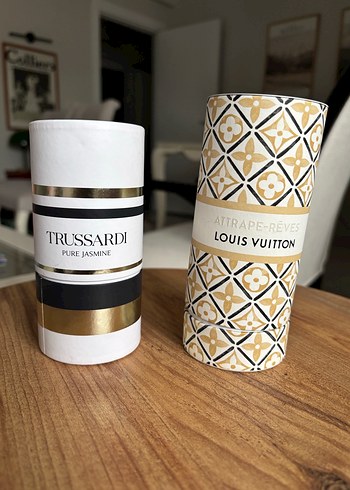 Trussardi Pure Jasmine ve Louis Vuitton Attrape Rêves kutu - Görsel 2