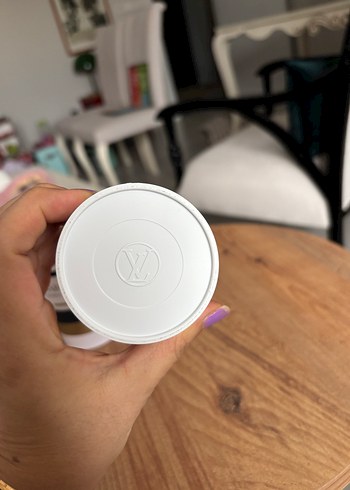 Trussardi Pure Jasmine ve Louis Vuitton Attrape Rêves kutu - Görsel 4