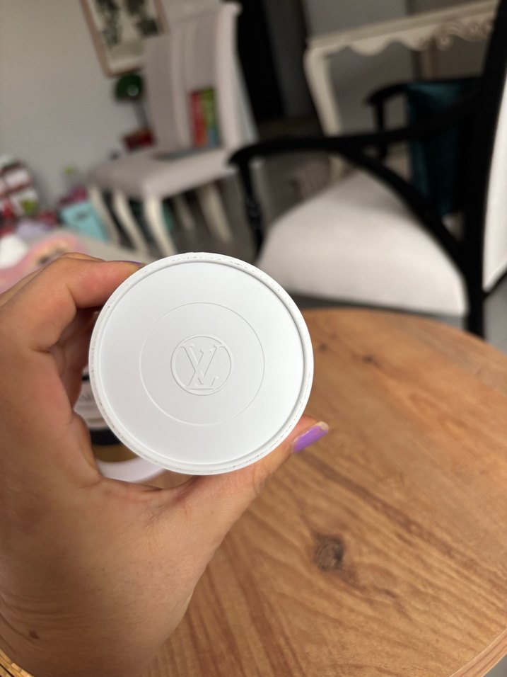 Trussardi Pure Jasmine ve Louis Vuitton Attrape Rêves kutu - Görsel 4