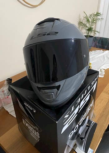 Parlak Gri Siyah LS2 Biker Motosiklet Kaskı - Görsel 2