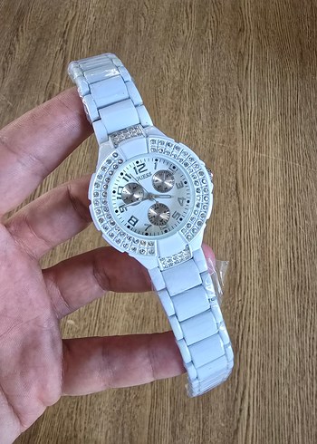 Beyaz Parlak Taşlı Kadın Kol Saati - Görsel 4