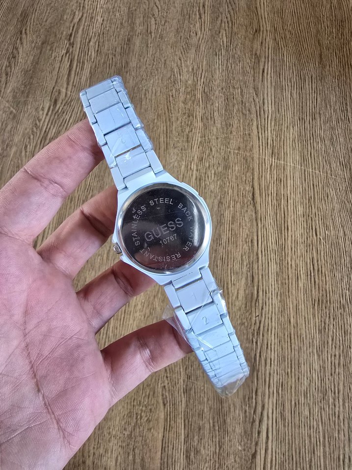 Beyaz Parlak Taşlı Kadın Kol Saati - Görsel 5