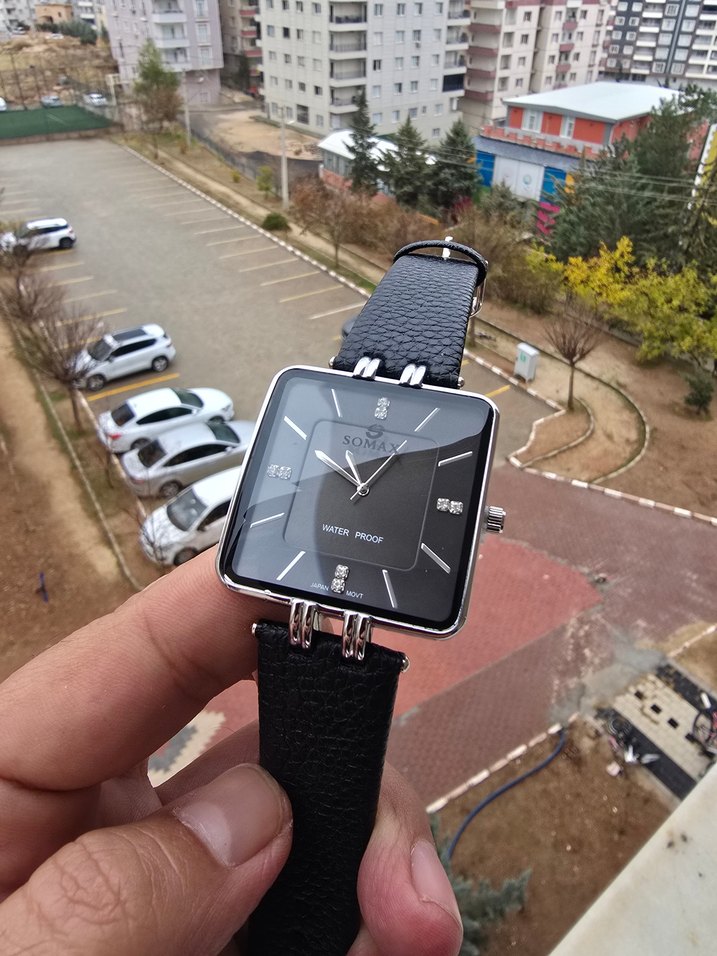 Siyah Kadın Kemerli Modern Saat - Görsel 4