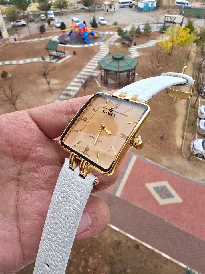 Beyaz Klasik Kadın Kol Saati - Görsel 4