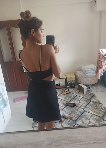 s Beden siyah Renk siyah straplez askılı taşlı pencere detaylı mini abiye