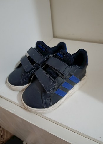 Adidas Erkek Çocuk Lacivert Cırt Cırtlı Spor Ayakkabı