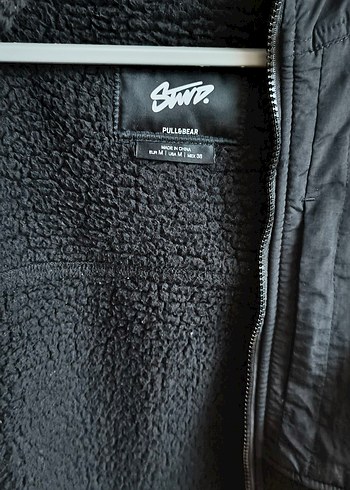 m Beden siyah Renk PULL AND BEAR PELUŞ MONT