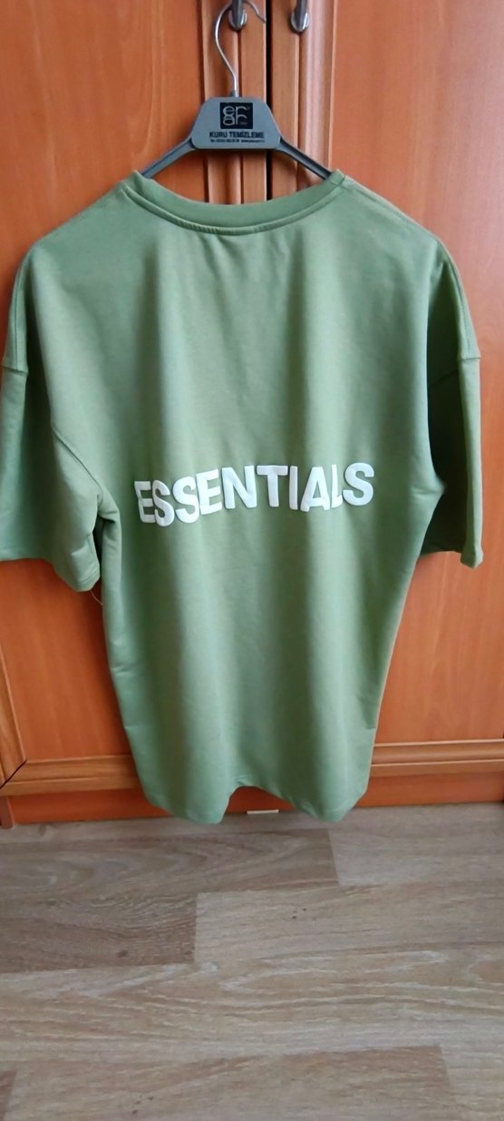 Essentials Yeşil Oversize Tişört - Görsel 2