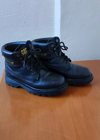 Siyah CAT Kadın  Bot - Görsel 2