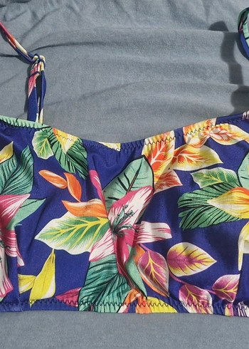 m Beden mavi Renk Mavi Çiçek Desenli İpli Bikini Üstü