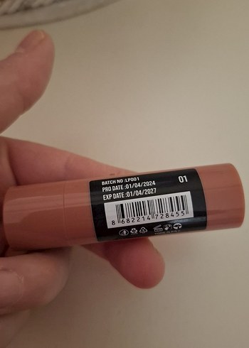 Parlak Bej Renkli Ruj - Görsel 2