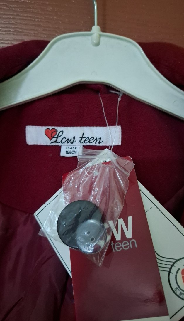 Kırmızı Düğmeli Kaban 15 16 yaş yağmurluk hediyeli - Görsel 5