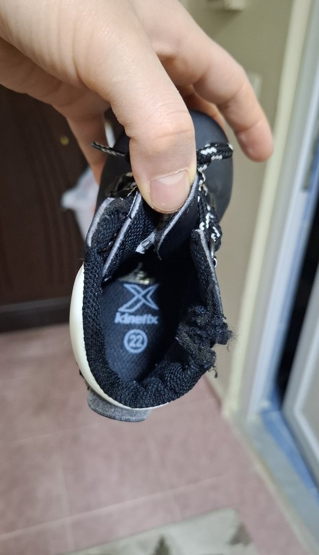 Siyah Çocuk Kauçuk Bot - Görsel 3