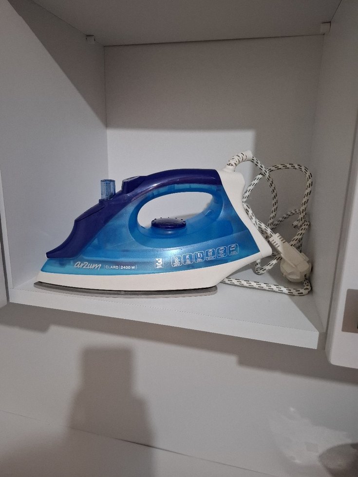 Mavi Buharlı Ütü - Görsel 2