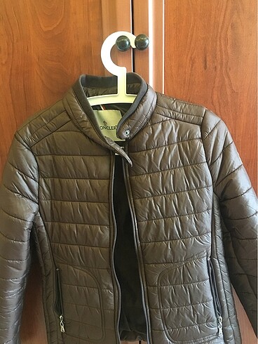 moncler şişme mont