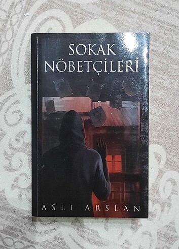 Sokak Nöbetçileri - Aslı Arslan