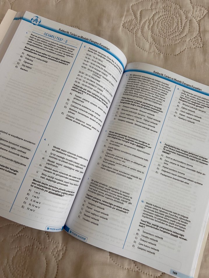 KPSS 2023 Rehberlik ve Özel Eğitim Konu Anlatımı Kitabı - Görsel 3