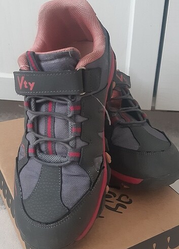 35 Beden Deichmann Marka Kız Çocuk Kışlık Outdor bot