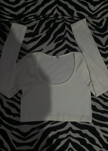 beyaz addax crop 